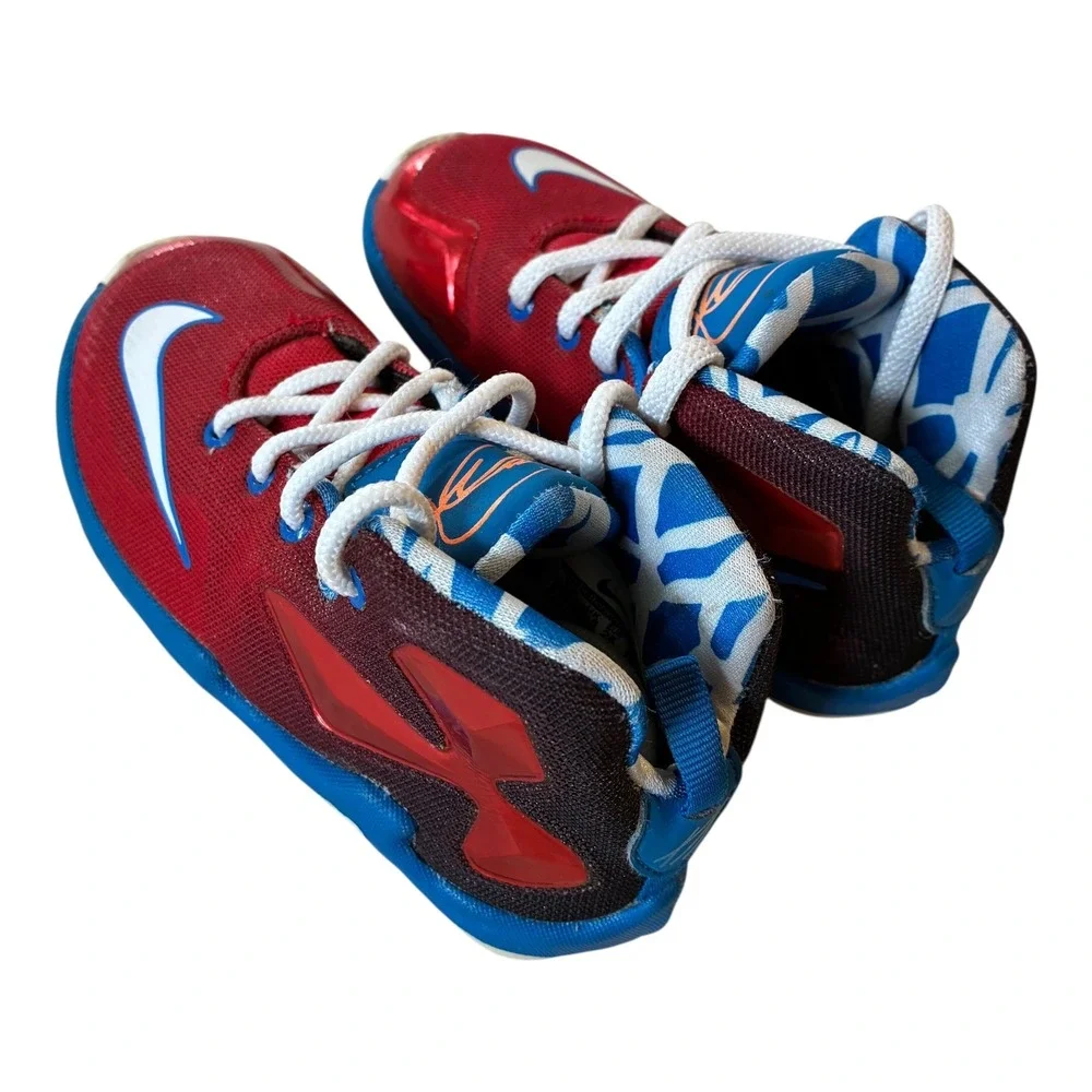 Nike LeBron‎ Witness Basketball Shoes Kids Size 8C Red Blue White Sneakers
